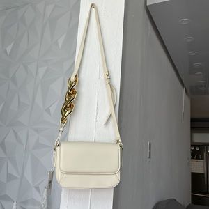 White Crossbag